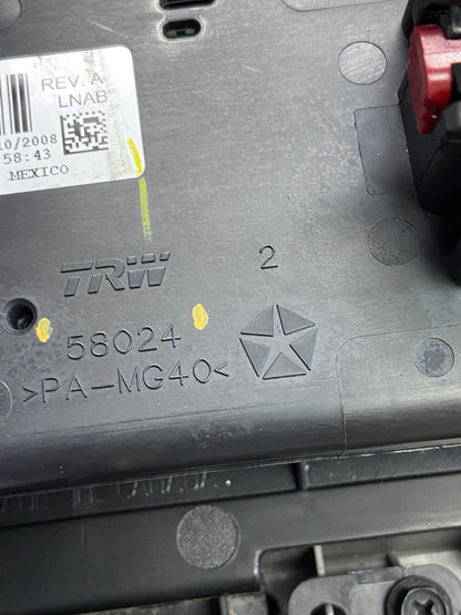 2008 to 2012 Jeep Liberty Dash Climate Temperature Control Radio Bezel AF6462 DW5