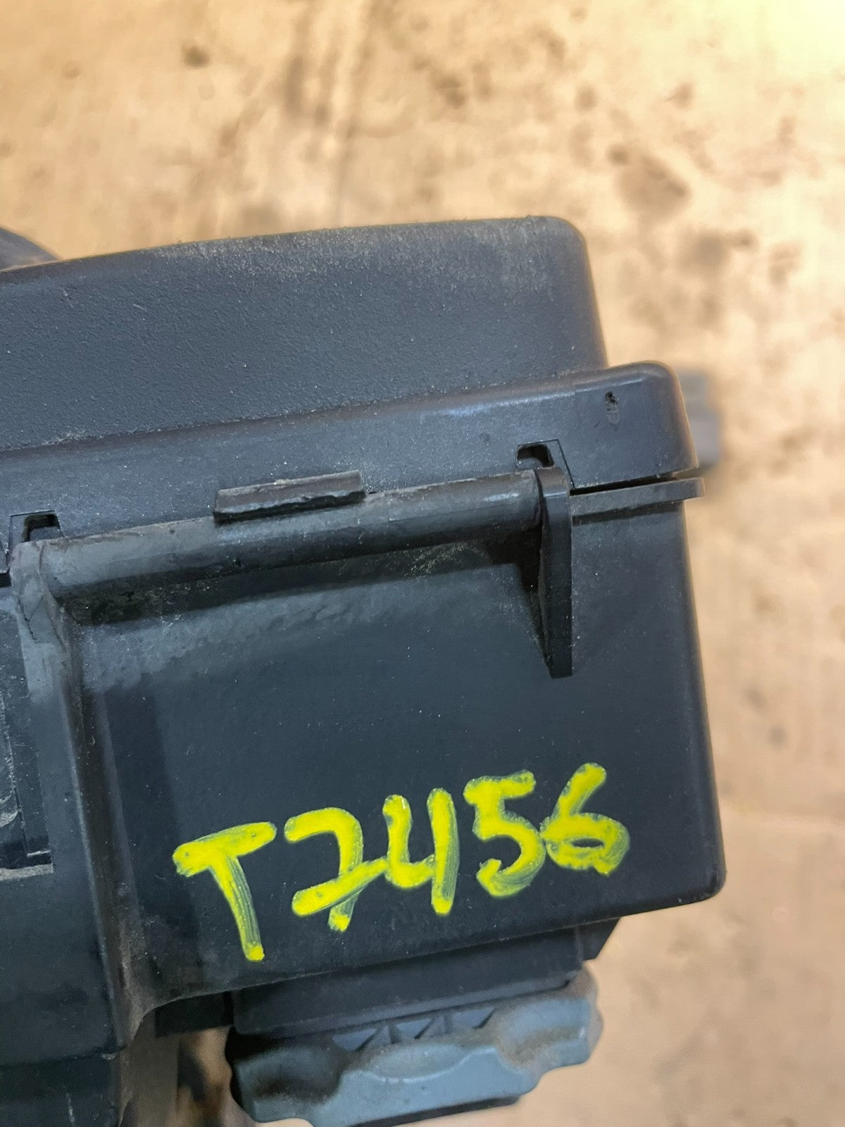 2009 Jeep Grand Cherokee Fuse Box Relay Panel BCM Body Control Module T7456 DG9