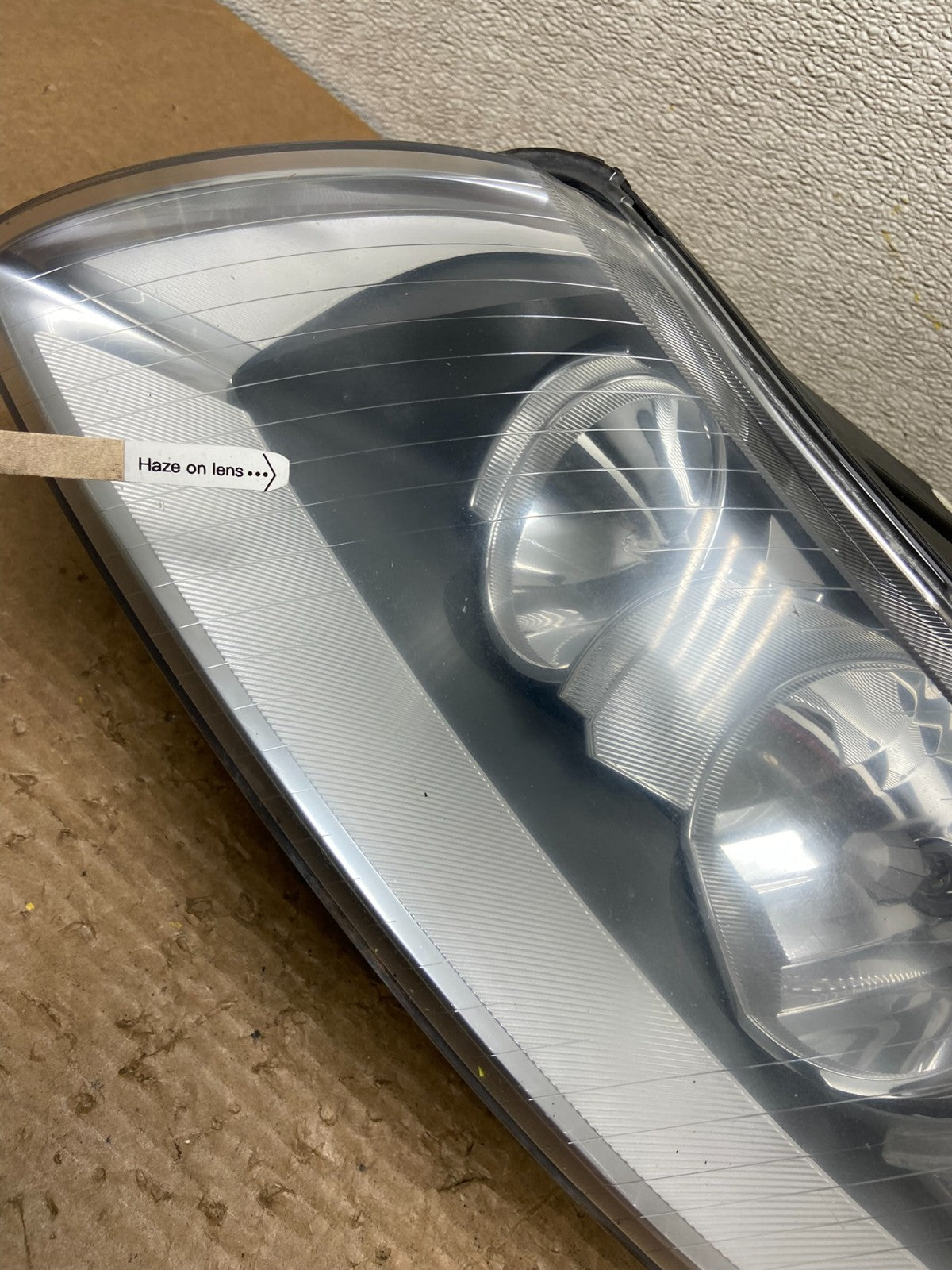 2005 to 2008 Audi A6 Left Driver Side Headlight Halogen Z3604 DW4