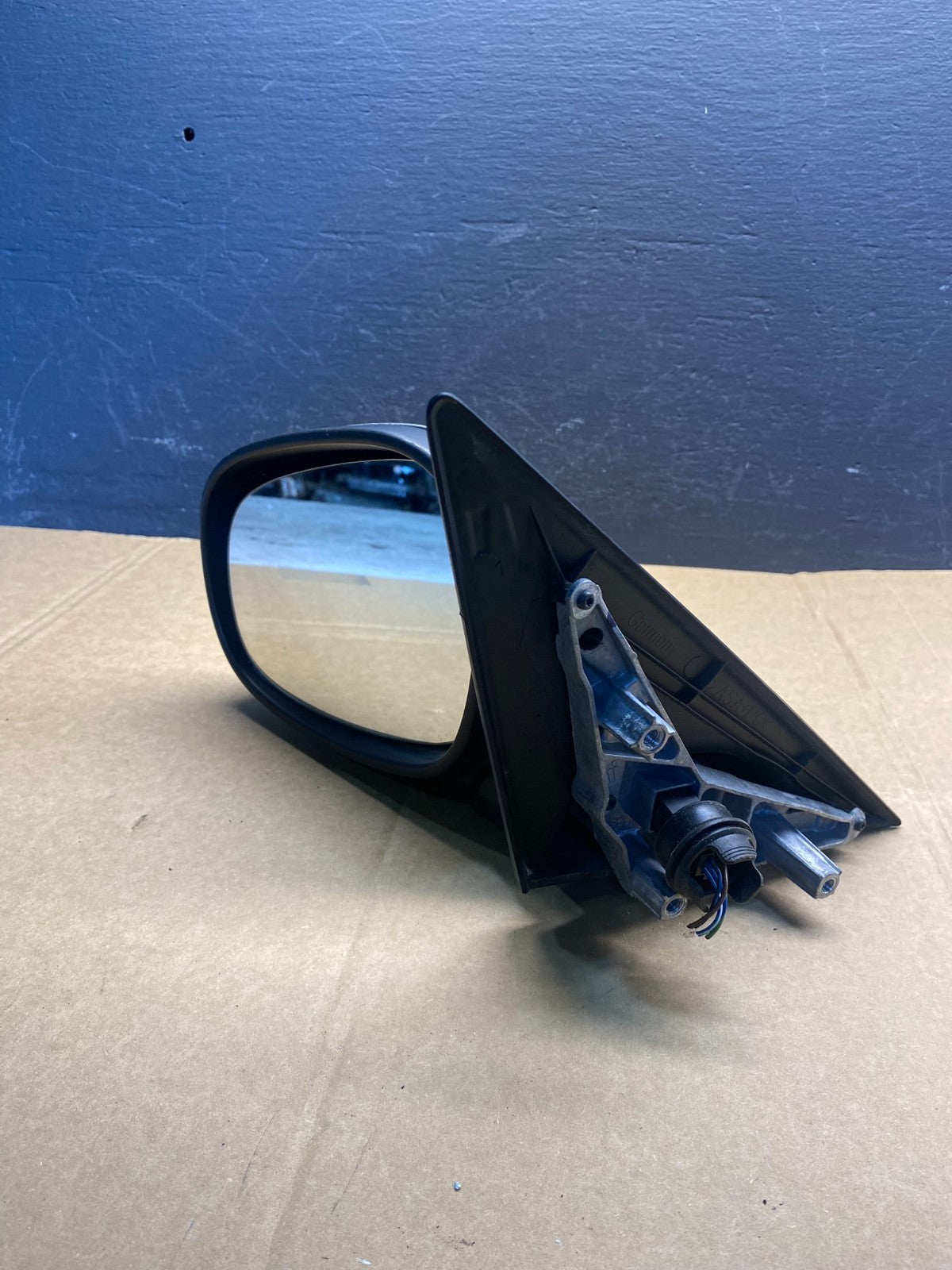 2009 to 2011 BMW 328i 335i Left Driver Lh Side View Door Mirror AC7129 DG9