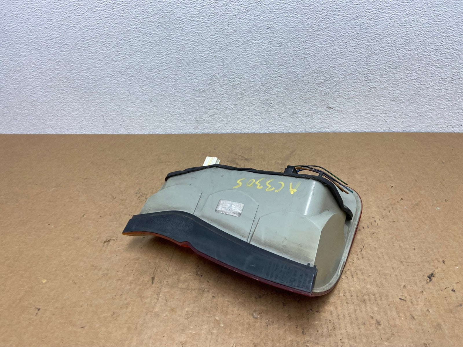 2000 2001 2002 2003 BMW E53 X5 Left Driver LH Tail Light Oem AC3305 LK5