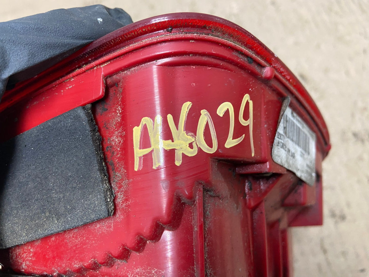 2013-2016 Chevrolet Malibu Left Driver Lh Side Inner Tail Light AH6029 LK6