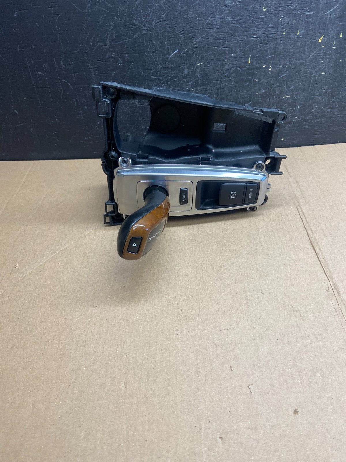 2012 to 2017 BMW X3 Shift Shifter Selector Gear AE4352 DG1
