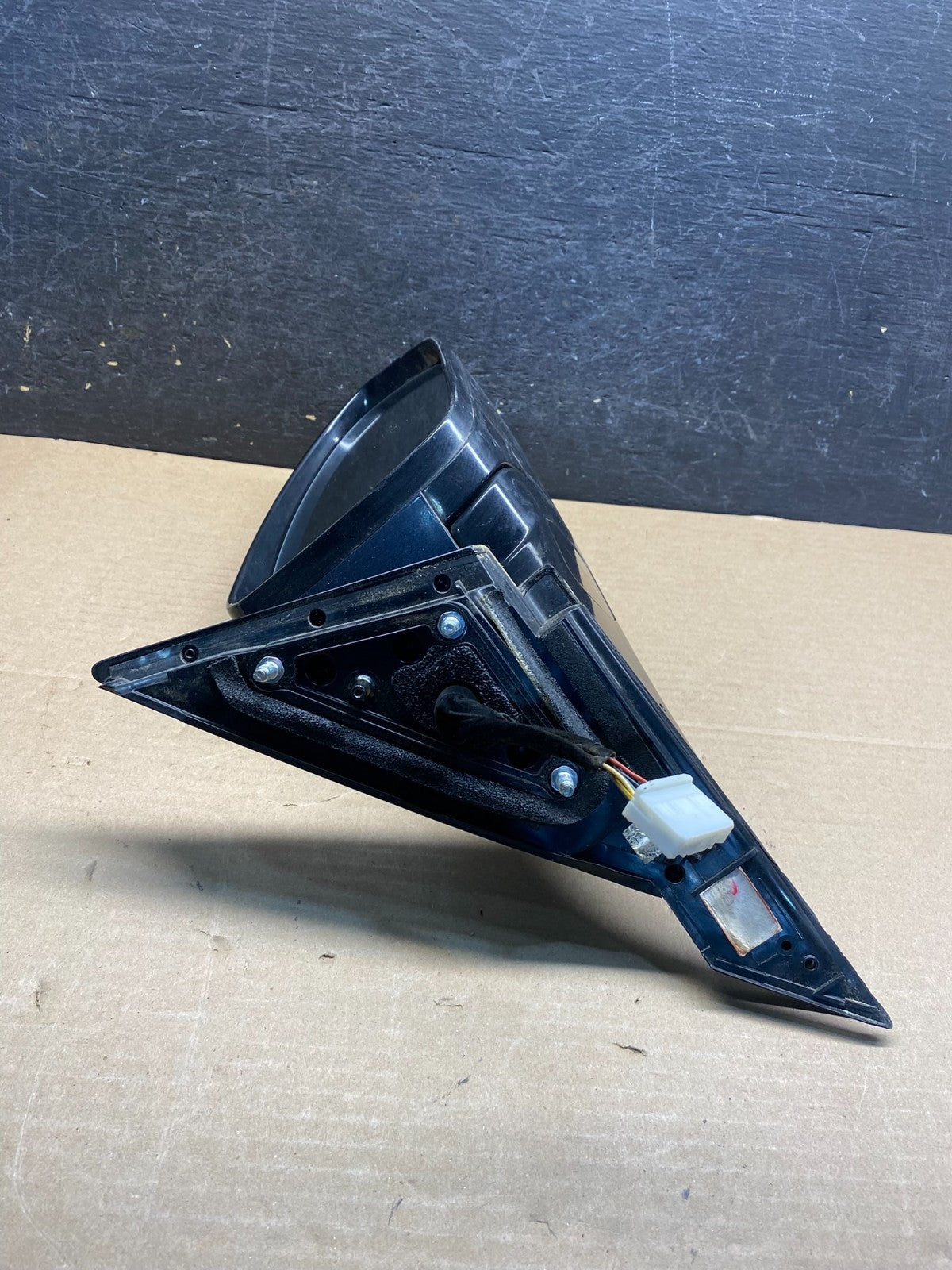 2017-2019 Kia Cadenza Right Passenger View Door Mirror Turn Signal AH9750 DG4