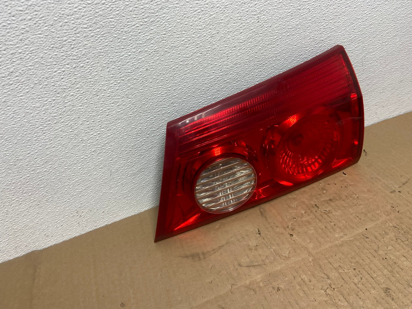2006 to 2010 Toyota Sienna Right Passenger Rh Inner Tail Light Oem AB8227 LK2