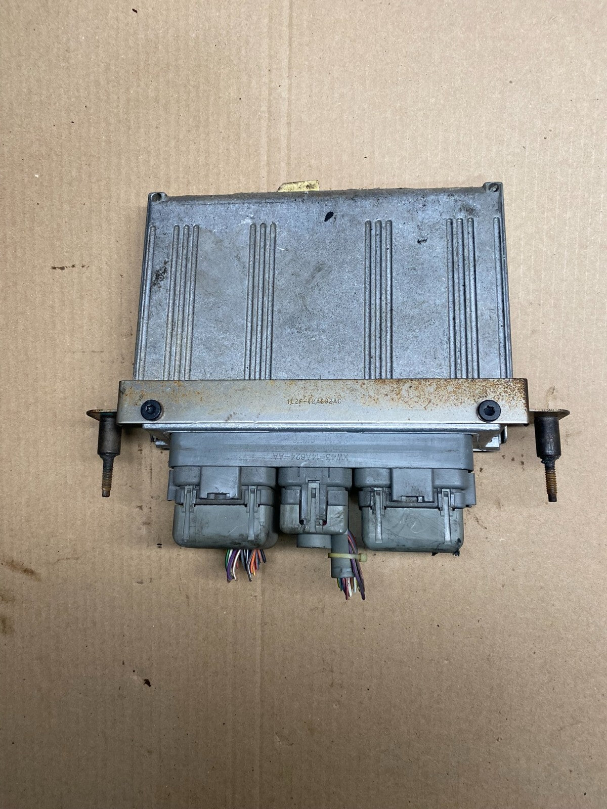 2003 Ford Explorer 4.0L Engine Control Computer 3L3A-12A650-XD ECM E1273 DG12