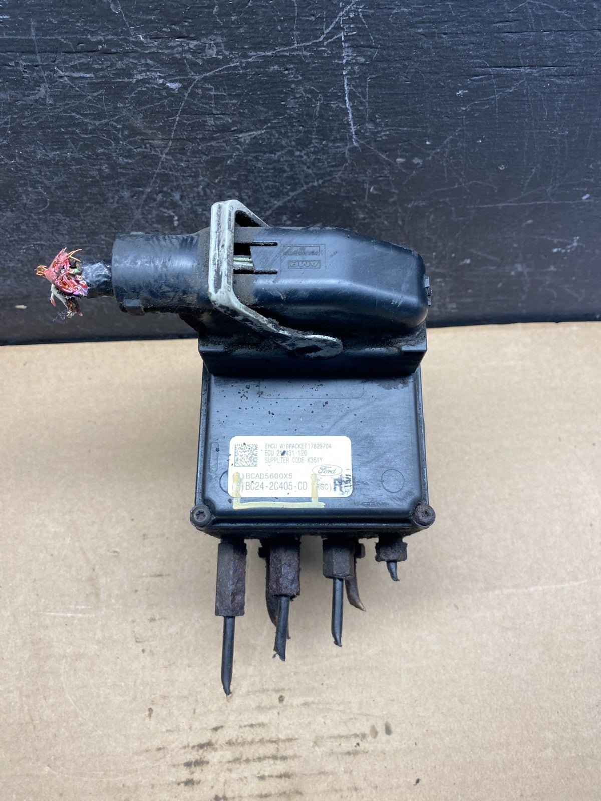 2011 - 2014 Ford E250 E350 Van ABS Anti Lock Brake Pump Module AE2228 DW0