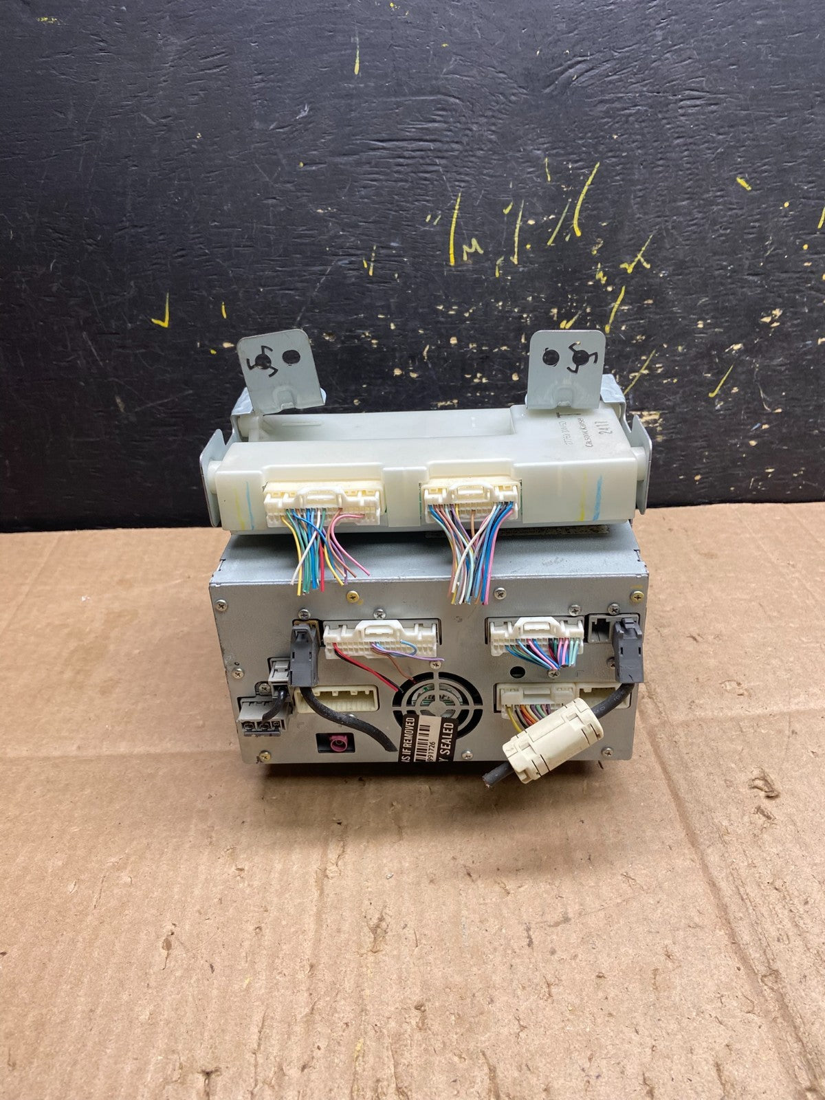 2011 - 2013 Nissan Murano AM/FM Radio CD Player Receiver AB2294 DG3