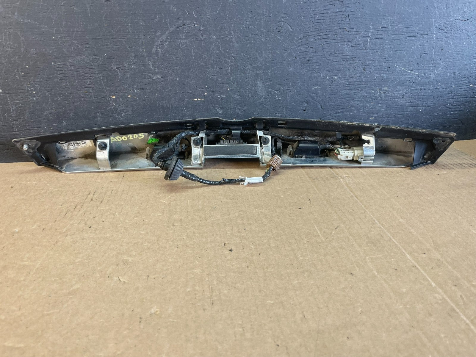 2010-2015 Cadillac SRX Rear Liftgate Tailgate Finish Molding W/ Camera AD0205 DG5