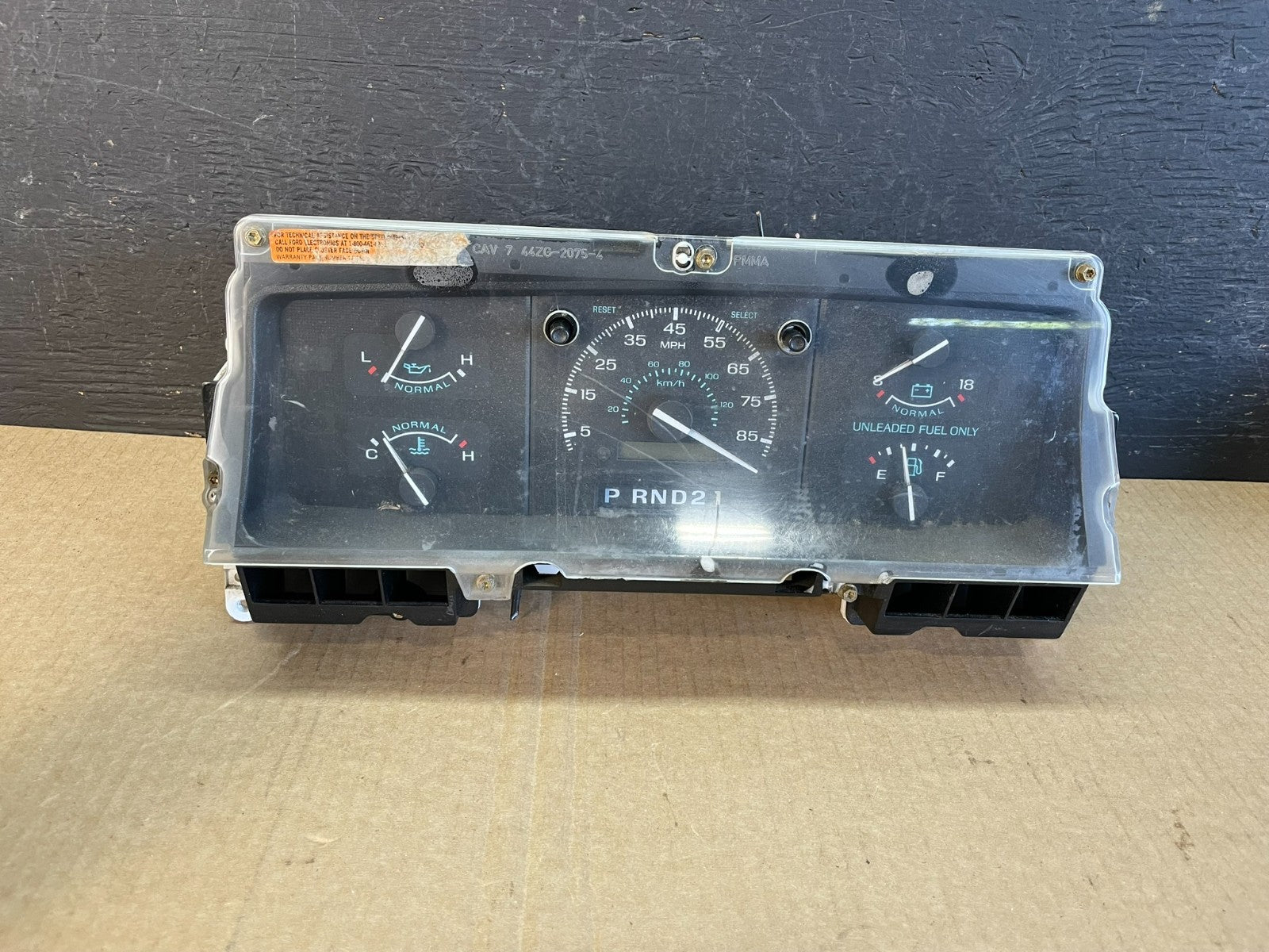 1992 to 1996 Ford F150 F-Series Bronco Speedometer Cluster Gauge AF3566 DG0