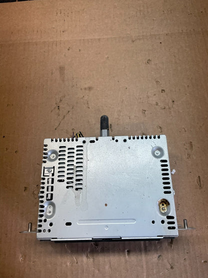 2013  Ford Edge AM/FM Radio Reciever OEM ab3104 DG4