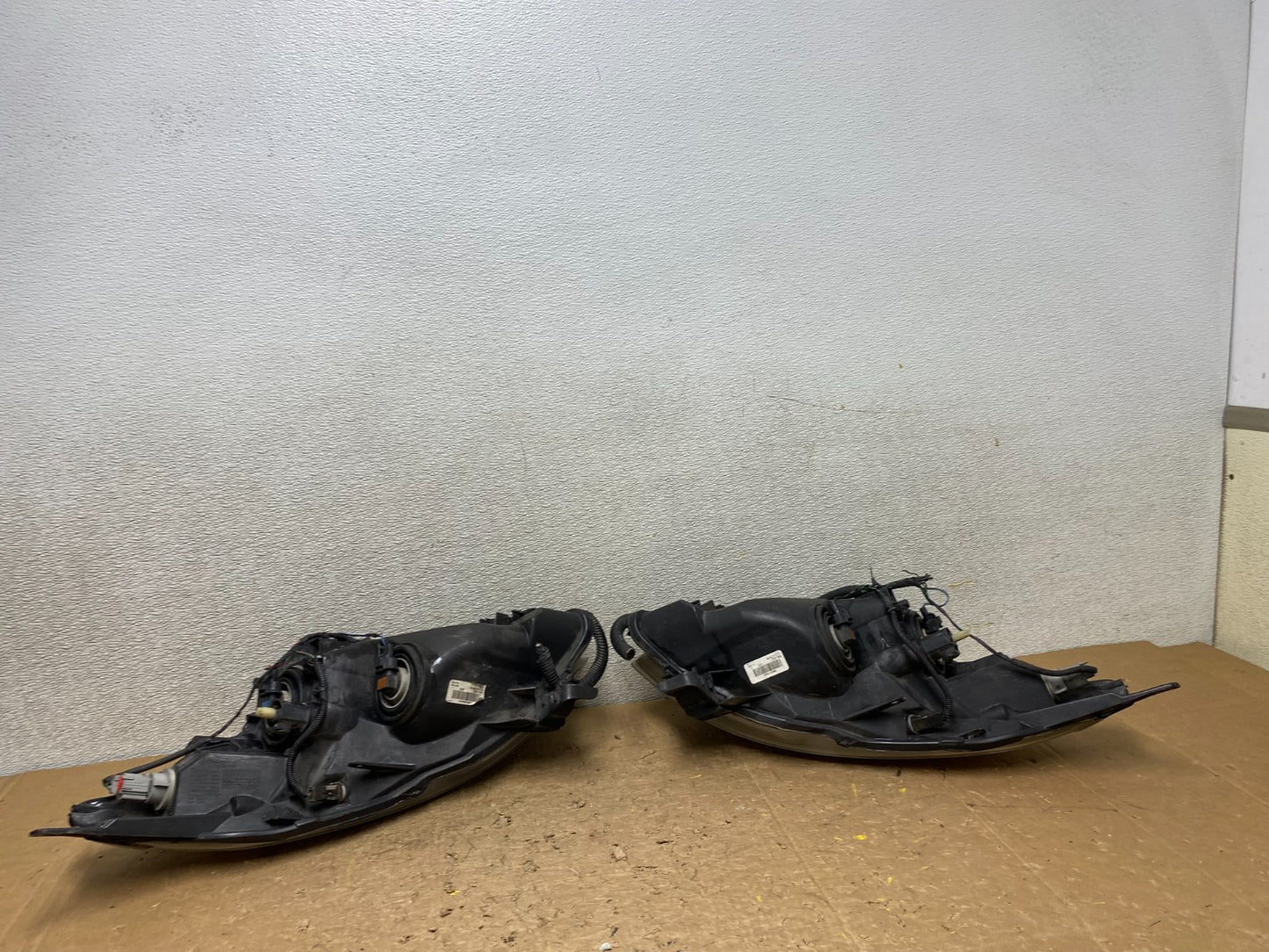 Sedan 2007 2008 2009 Nissan Altima Left+Right Set Headlights V8295 DW12
