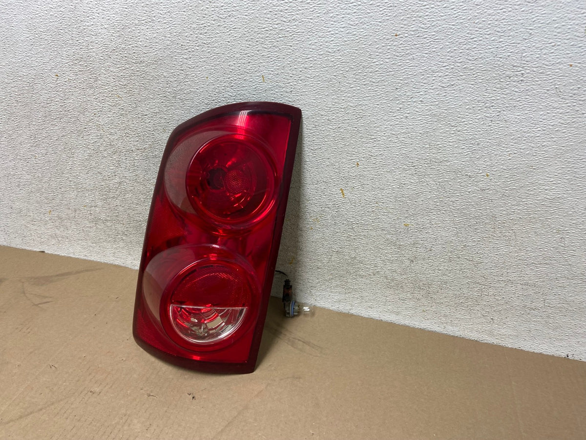 2007 - 2009 Dodge Ram 1500 2500 Left Driver Lh Side Tail Light DEPO AH6678 LK2