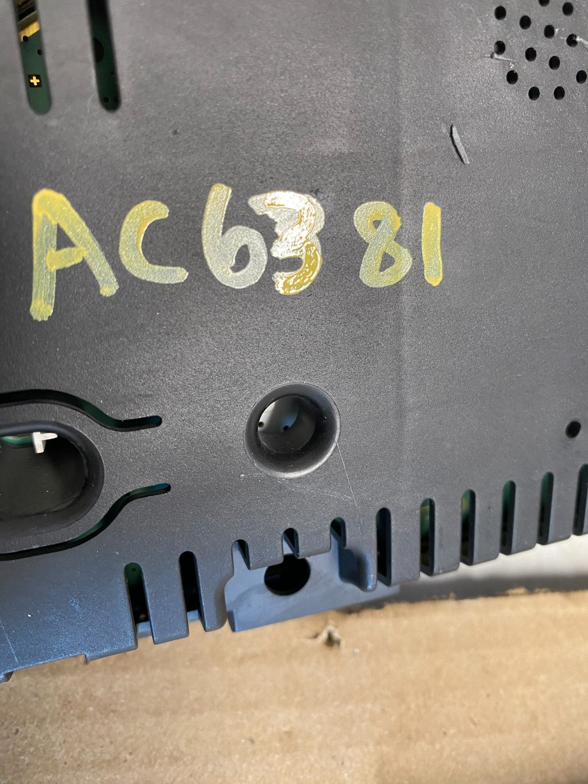 2003 to 2006 Sprinter 2500 3500 Instrument Speedometer Gauge Cluster ac6381 DG7