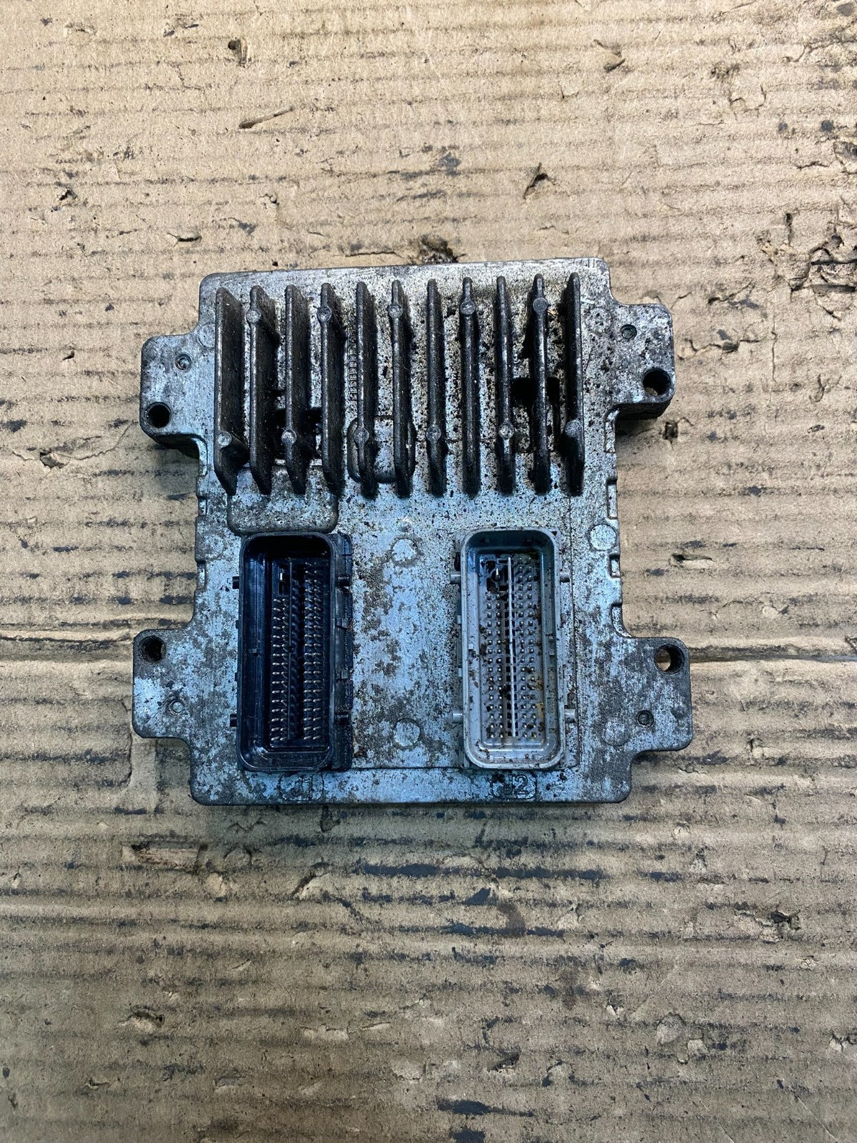 2010 to 2013 Chevrolet Silverado Engine Control Module 12656252 AA5460 DG0