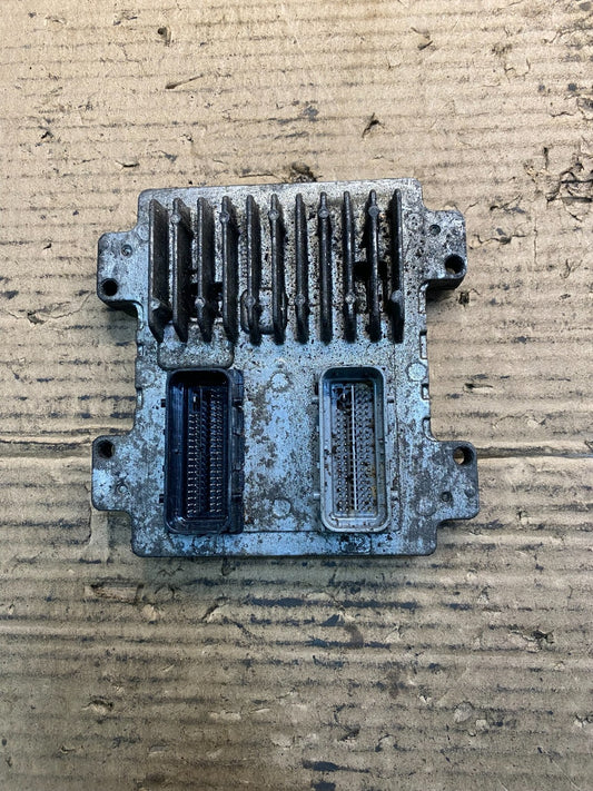 2010 to 2013 Chevrolet Silverado Engine Control Module 12656252 AA5460 DG0