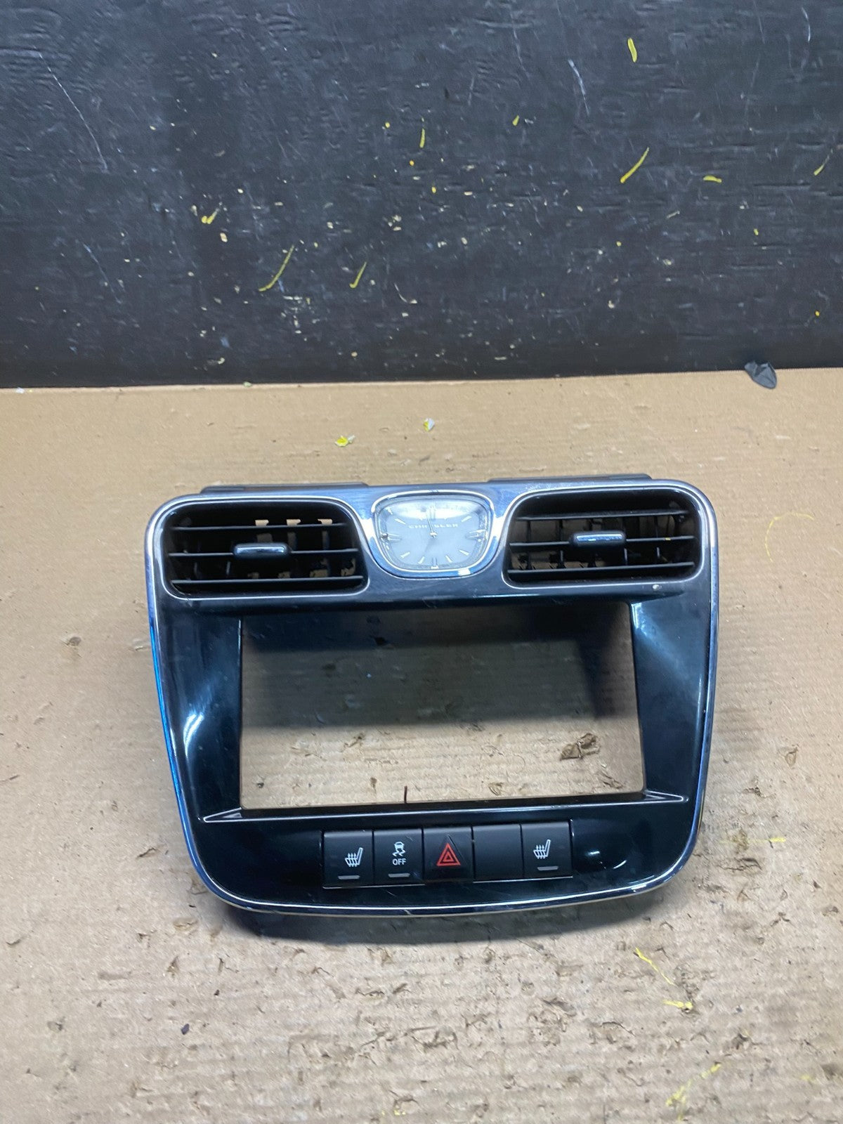 2011-2014 Chrysler 200 Dash Radio Bezel Trim Clock Hazard Bezel S8885 DG0