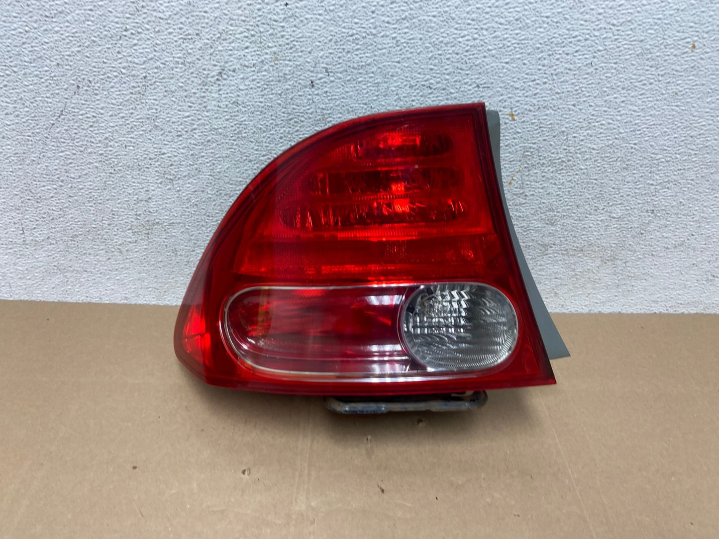 2006 2007 2008 Honda Civic Sedan Left Driver Lh Tail Light AE4891 LK0