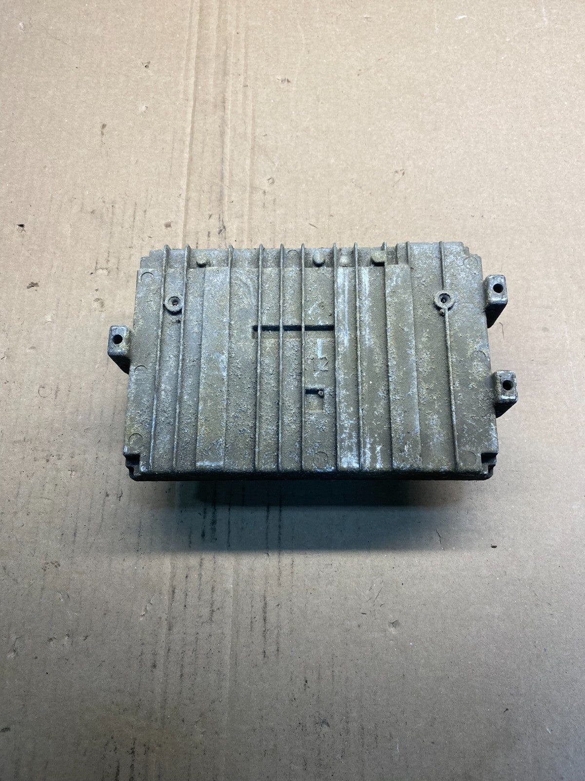 2003 Dodge Ram 1500 3.9L ECU ECM Engine Control Computer AC0984 DG1