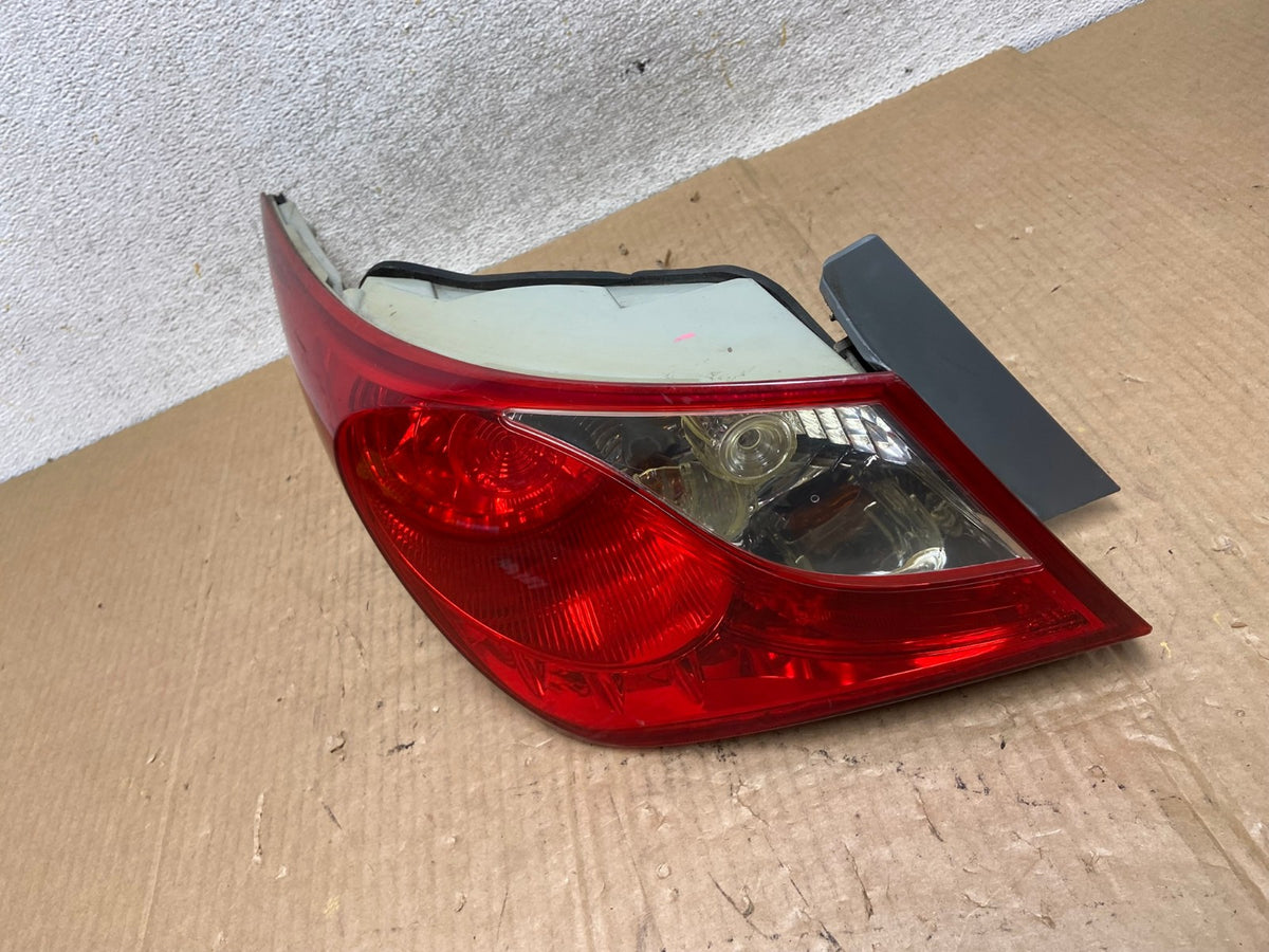 2011 2012 2013 Hyundai Sonata Left Driver LH Side Tail Light AI6696 LK1