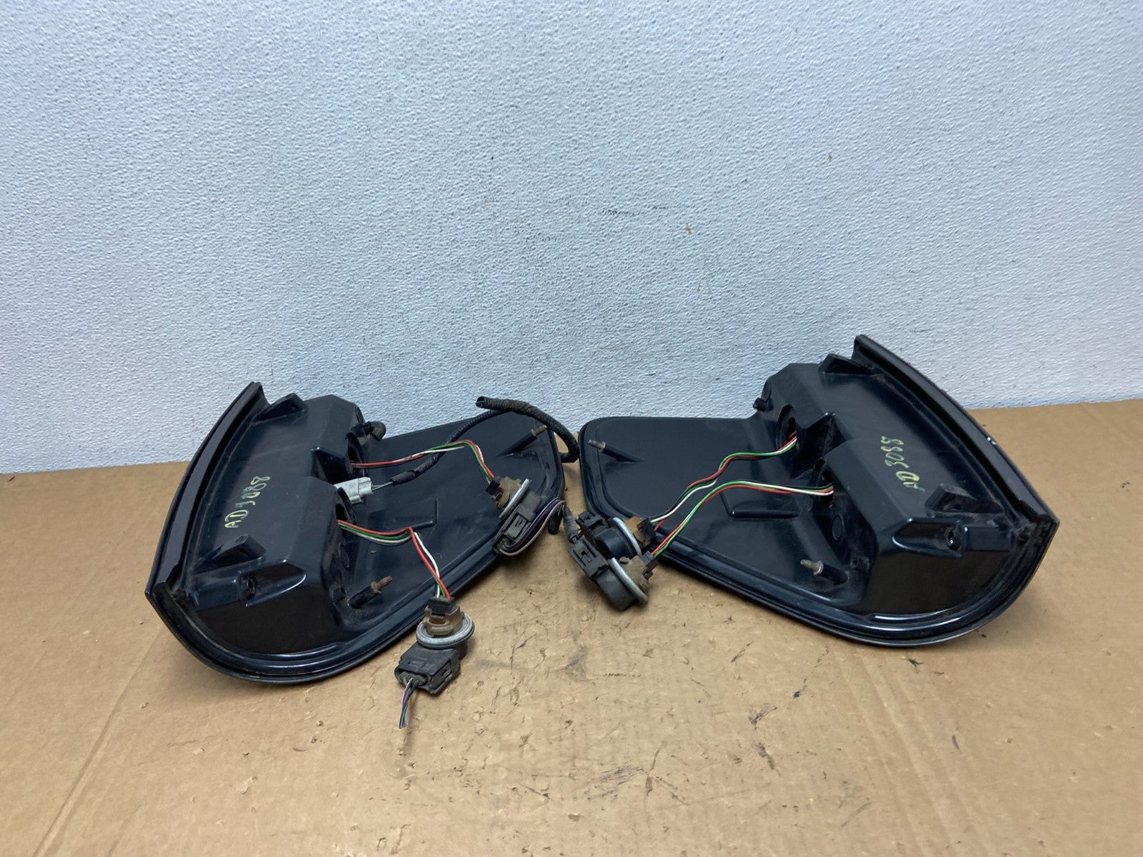 2009 to 2014 Ford F150 F-150 Left+Right Set Side LED Tail Lights AD3088 DG7