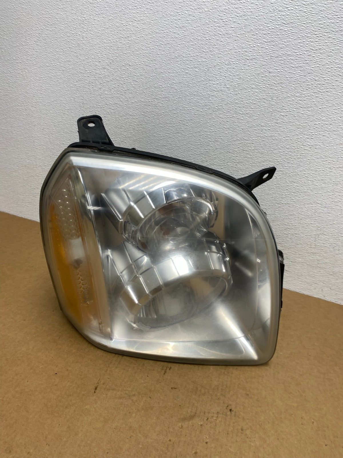 2007-2014 GMC Yukon Halogen Headlight Right Passenger Side DEPO AC1738 DW0
