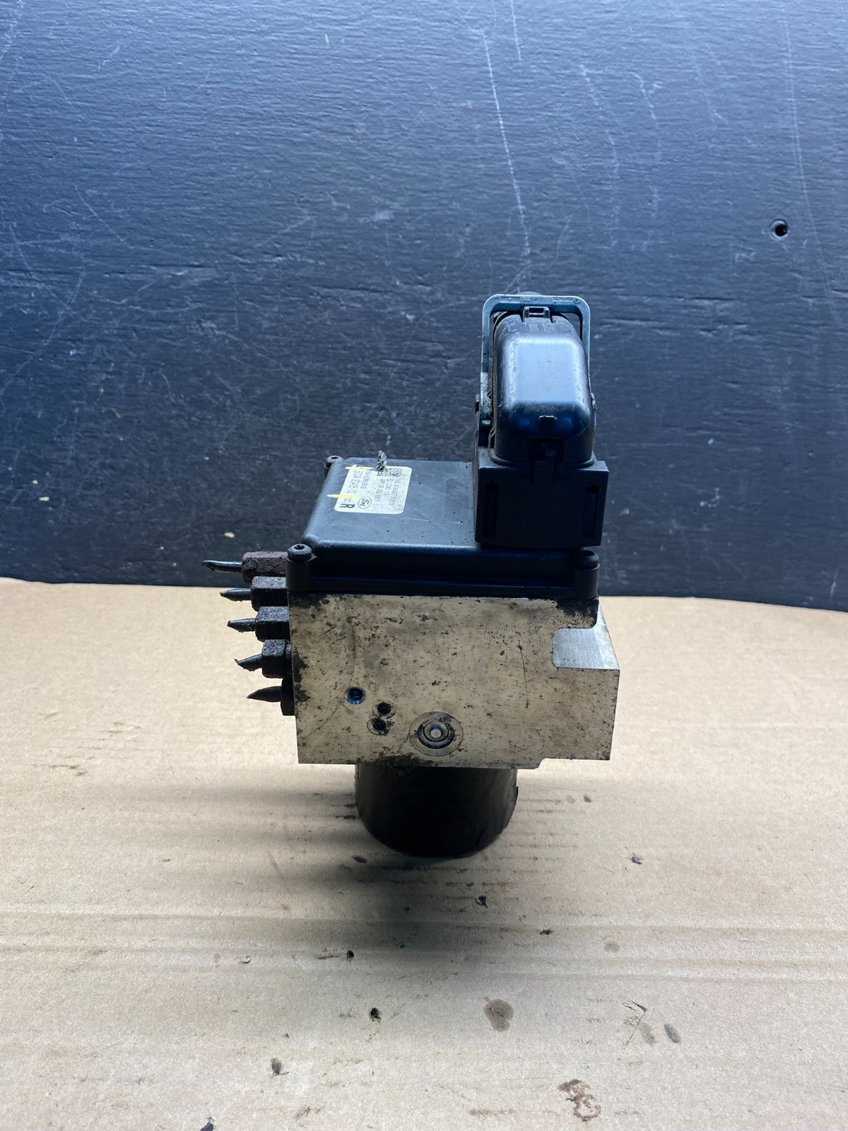 2011 - 2014 Ford E250 E350 Van ABS Anti Lock Brake Pump Module AE2227 DW2