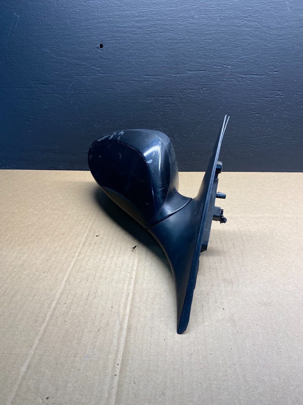 2012 to 2017 Hyundai Veloster Right Passenger RH View Door Mirror OEM AB4258 MS2