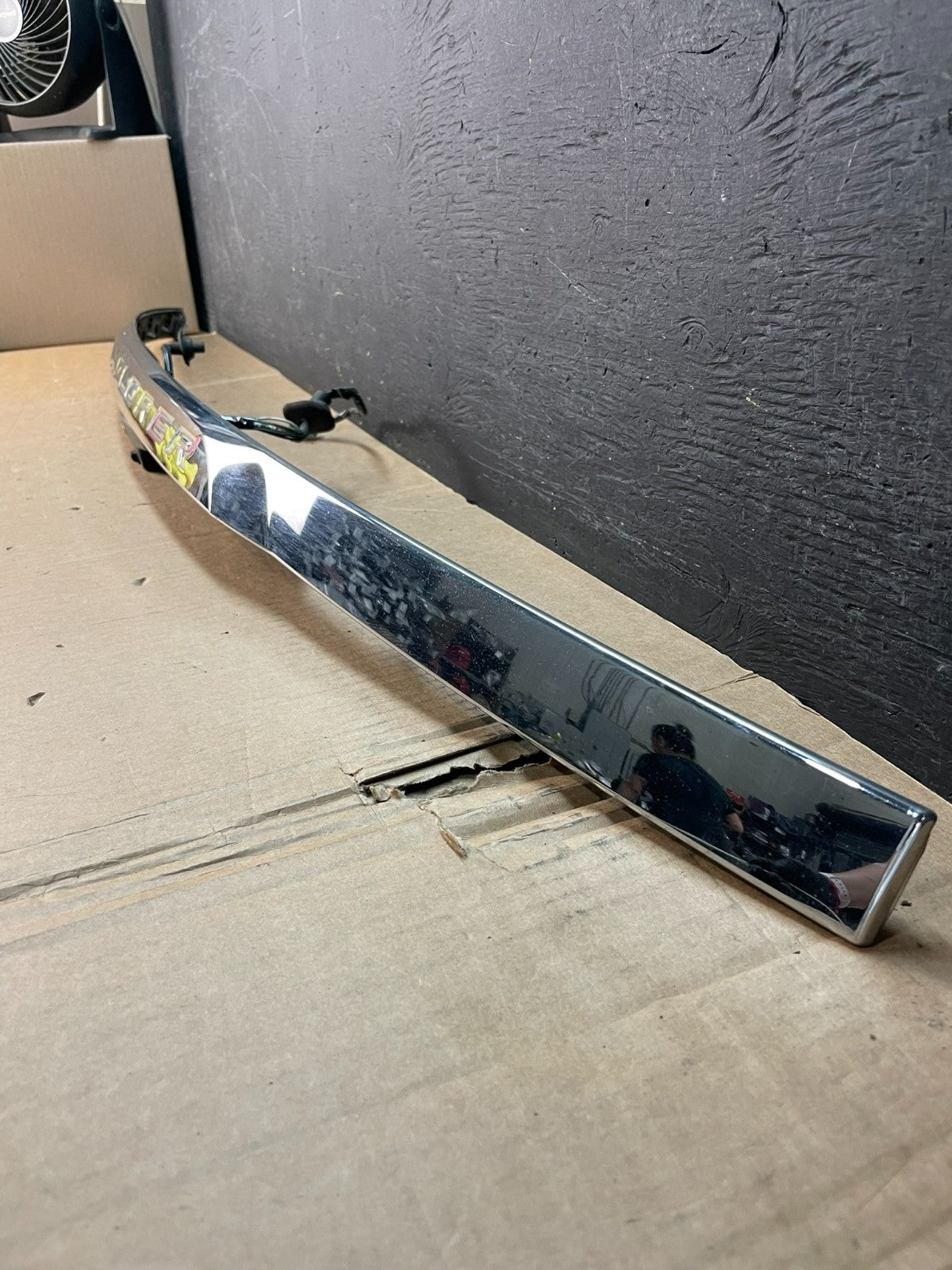 2011-2014 Ford Explorer Rear Tailgate Gate Trim Molding With Camera OE ae8465 DG1