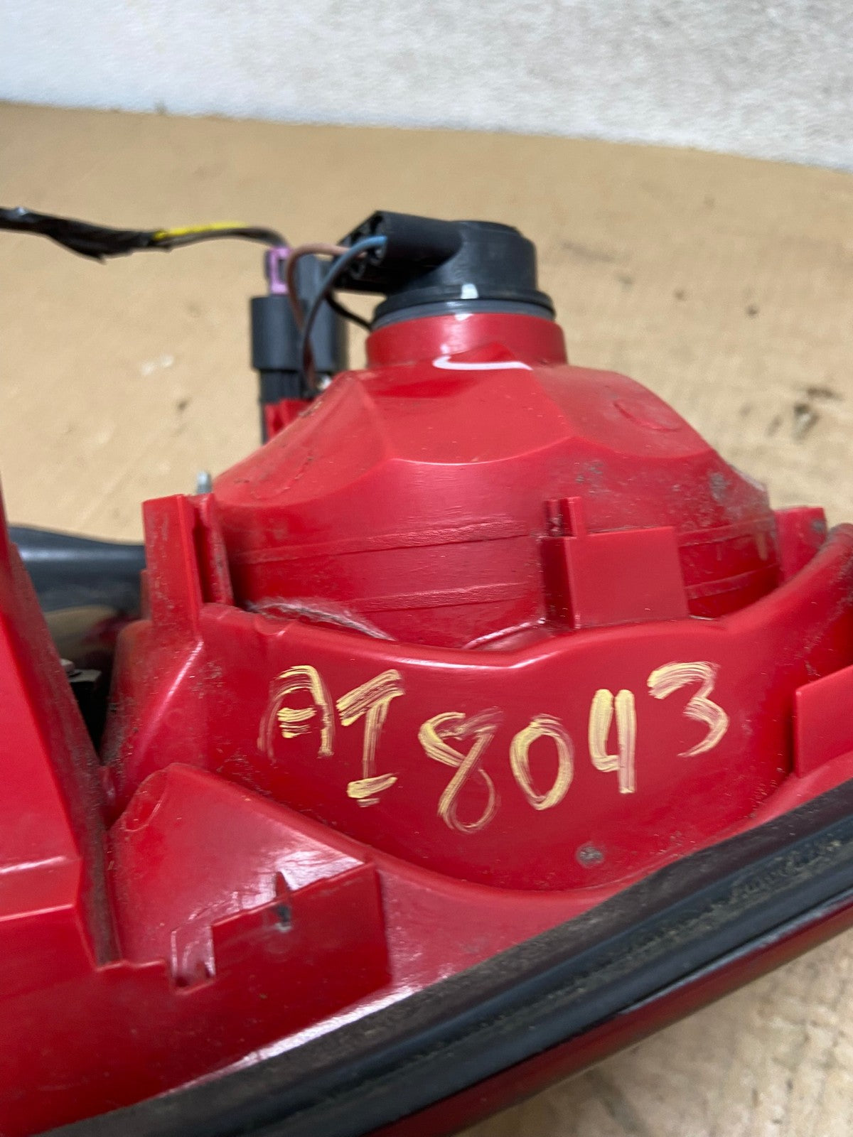 2008 2012 Chevrolet Malibu Left Driver Lh Side Tail Light AI8043 LK6