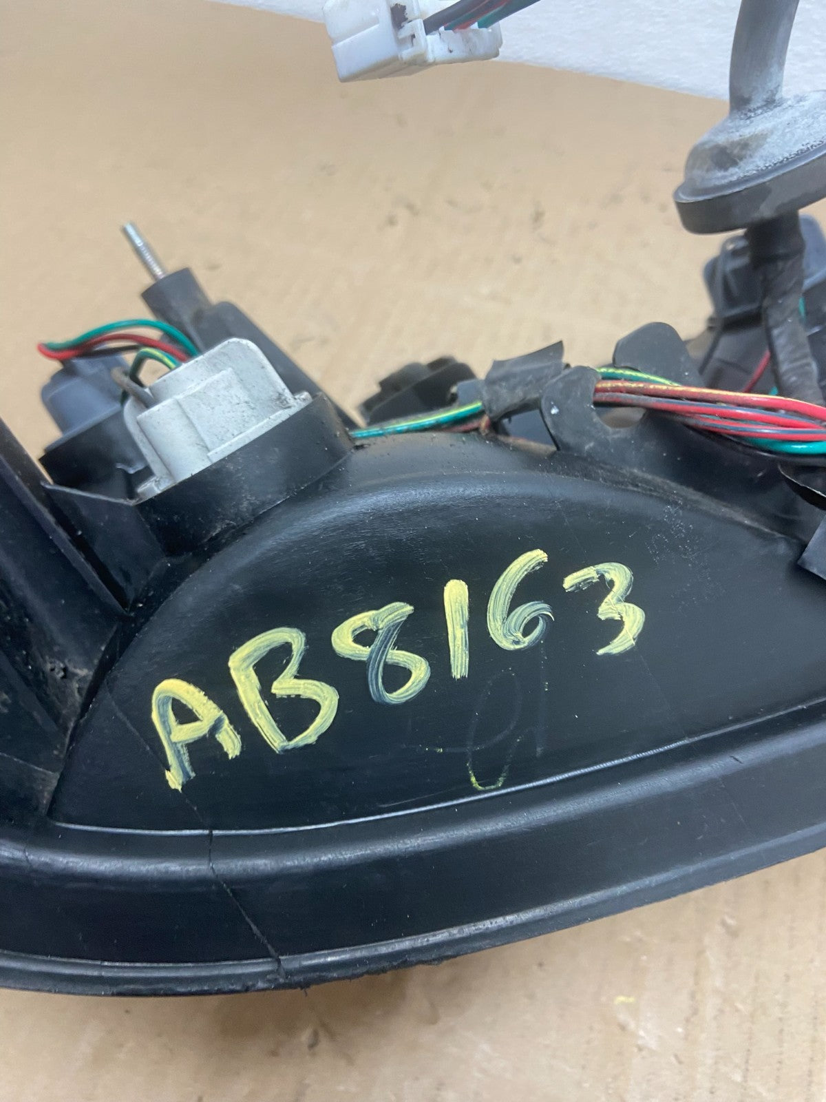 1998 to 1999 Mazda 626 Right Passenger Side Tail Light AB81635