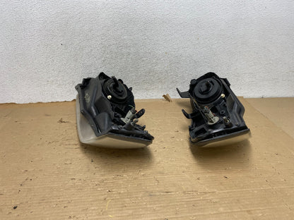 2000 to 2001 Nissan Maxima Left + Right Set Halogen Headlights AG8322 DW8