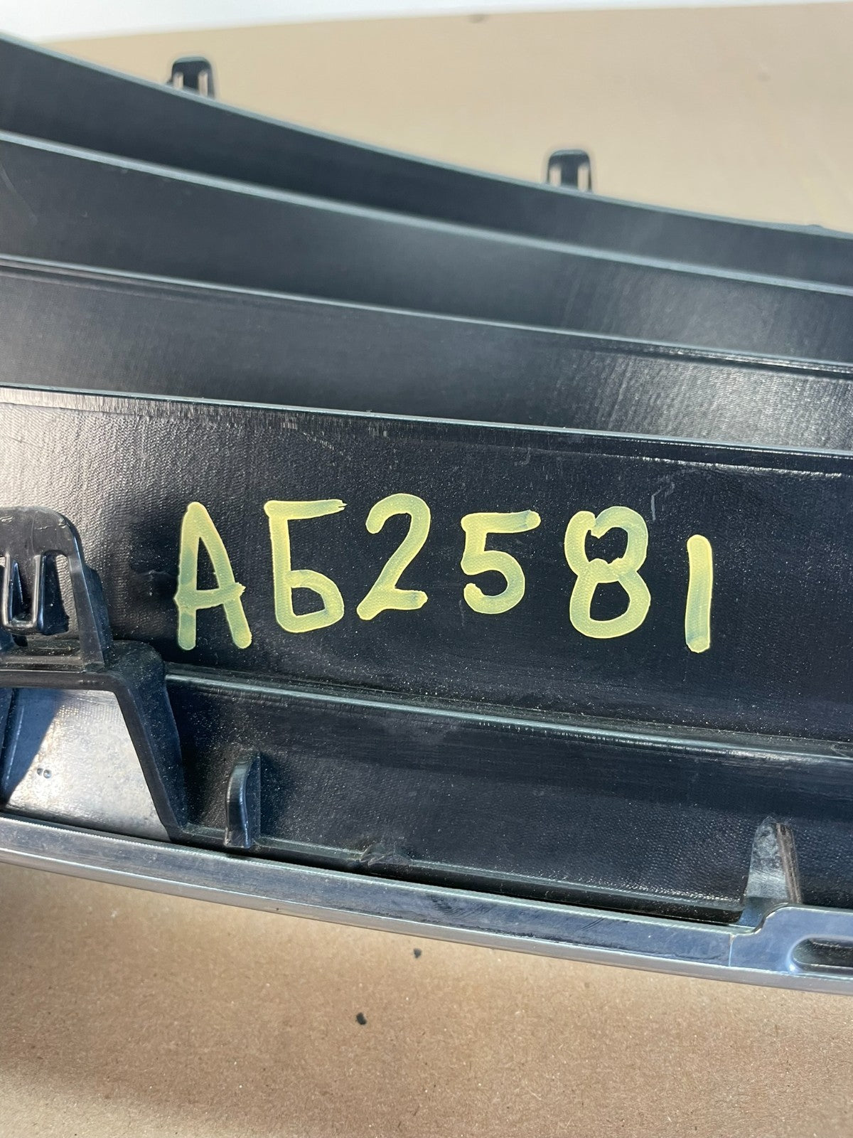 2013 to 2015 Nissan Altima Front Upper Grill Grille Sedan Aftermarket AG2581 MS5