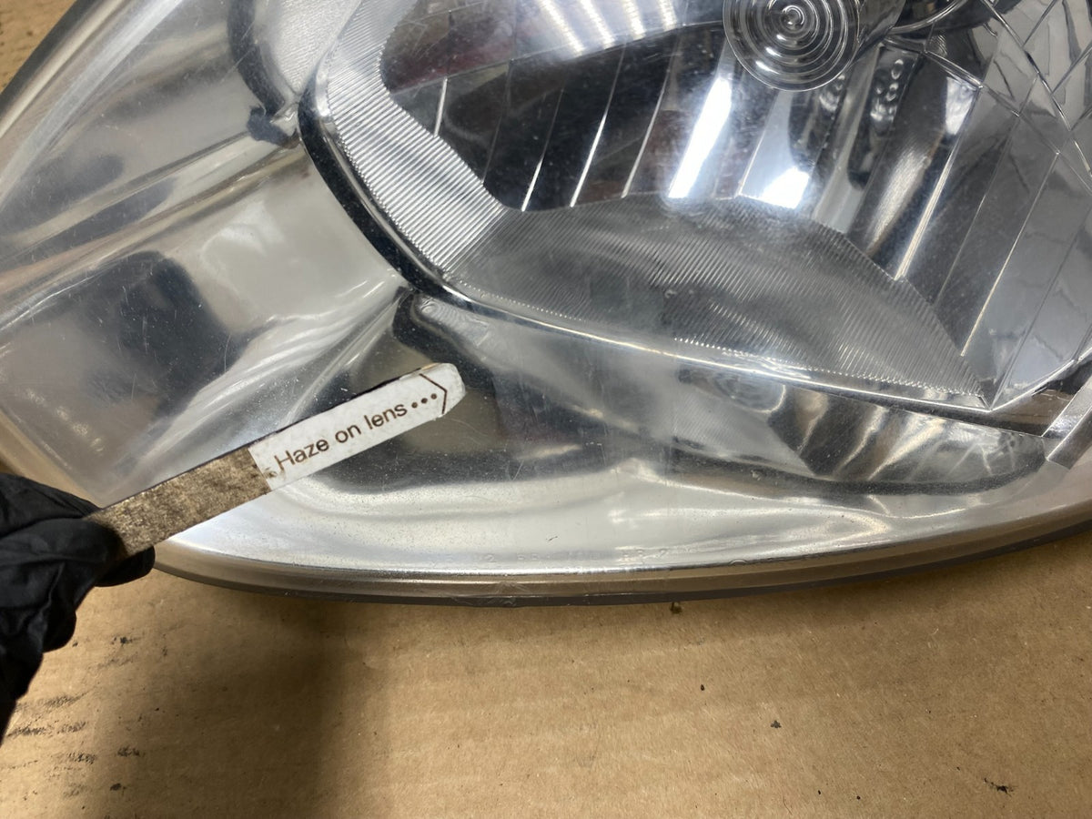 2006 to 2011 Hyundai Accent Sedan Left+Right Halogen Headlights AH4043 DW6