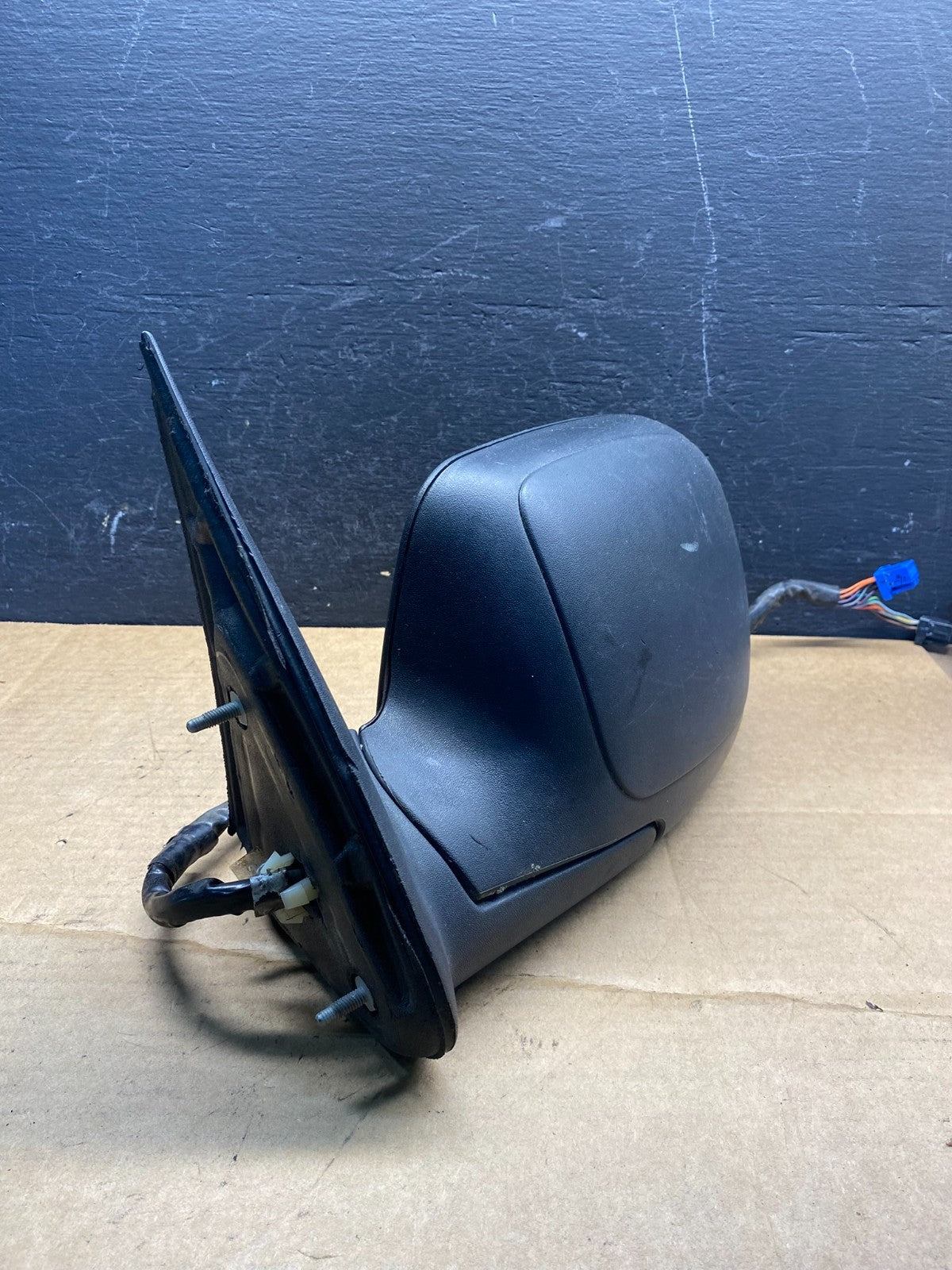2003-2006 Chevrolet Tahoe Suburban Left Driver LH Turn Door Mirror ad7279 DG1