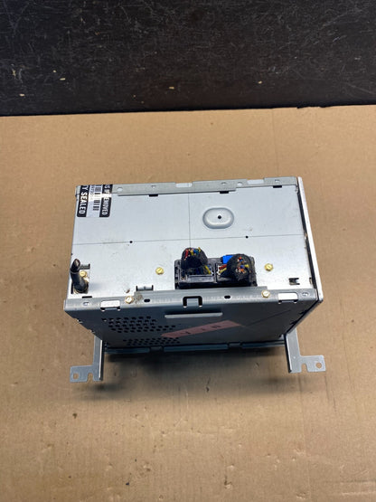 2007 to 2009 Hyundai Santa Fe AM/FM Radio CD Player AE74105