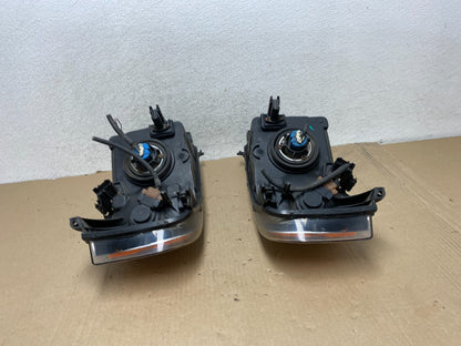2002 to 2005 Dodge Ram Left+Right Side Headlights AG6856 DW7