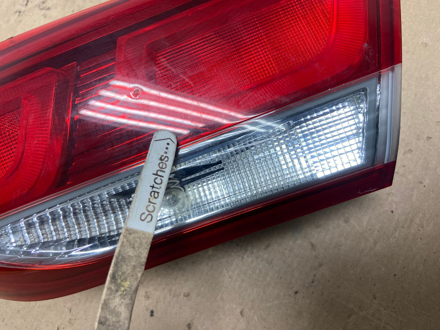 2017-2018 Hyundai Elantra Right Passenger RH Side Inner Tail Light AF4853 LK3