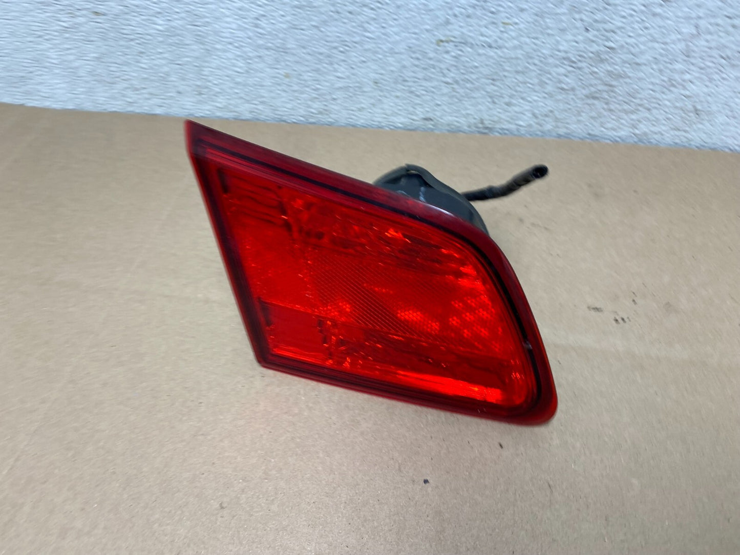 2010-2014 Subaru Legacy Left Driver Lh Side Tail Light Inner Oem J8264 DW1