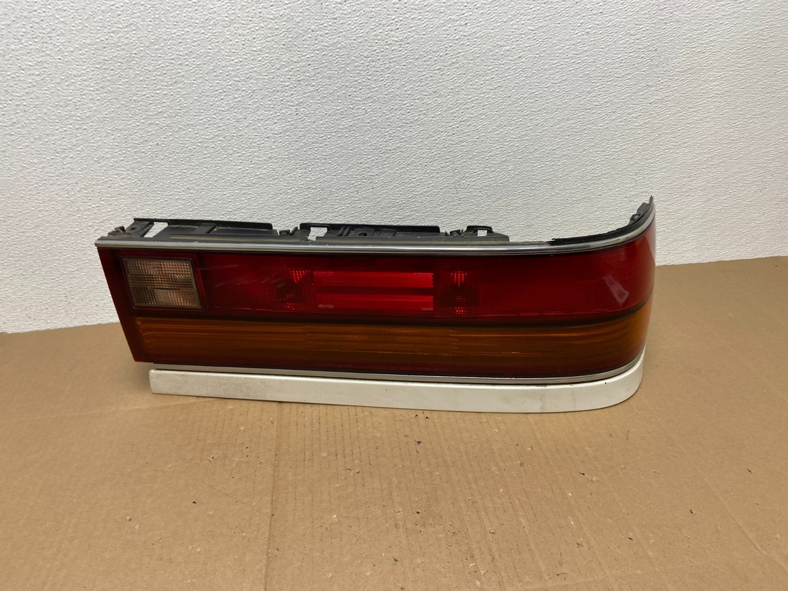 1989 to 1991 Toyota Cressida Right Passenger Side Tail Light AB80910