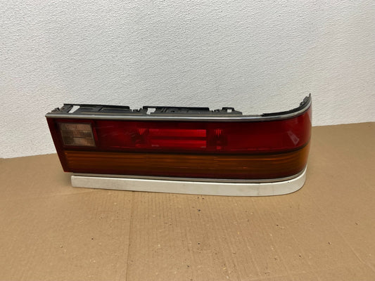 1989 to 1991 Toyota Cressida Right Passenger Side Tail Light AB80910