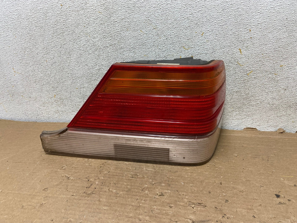 1998 to 1999 Mercedes-Benz W140 Right Passenger Side Rh Tail light AH9020 LK0
