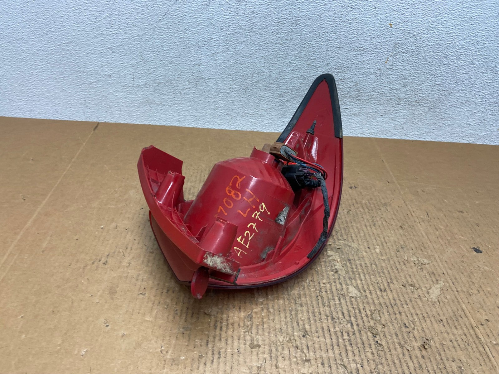2009 2010 2011 2012 Chevrolet Traverse Left Driver LH Tail Light AE2779 LK5