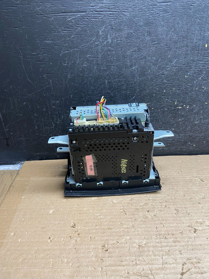 2004 to 2010 Toyota Sienna AM FM CD WMA Mp3 Radio Receiver AG8522 DG4