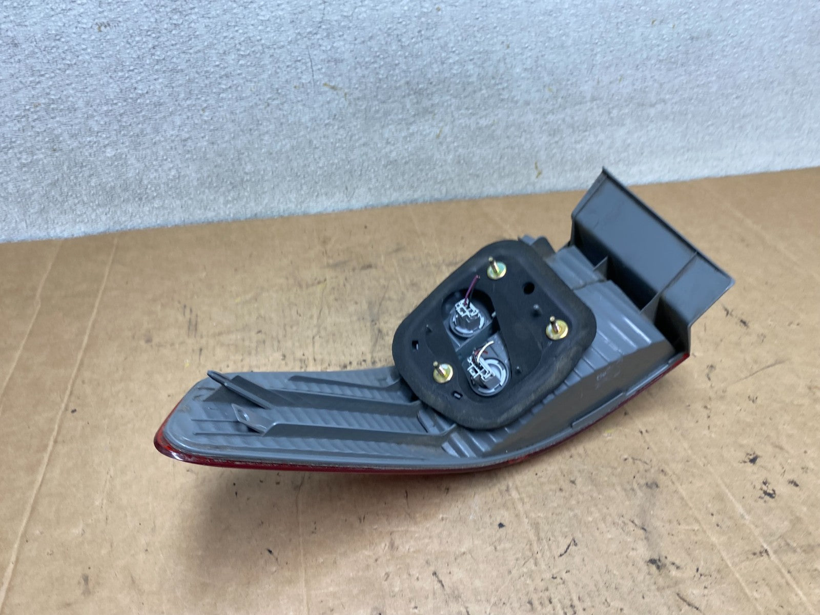 2003 to 2004 Honda Accord Sedan Left Driver Lh Side Tail light T3101 DW4