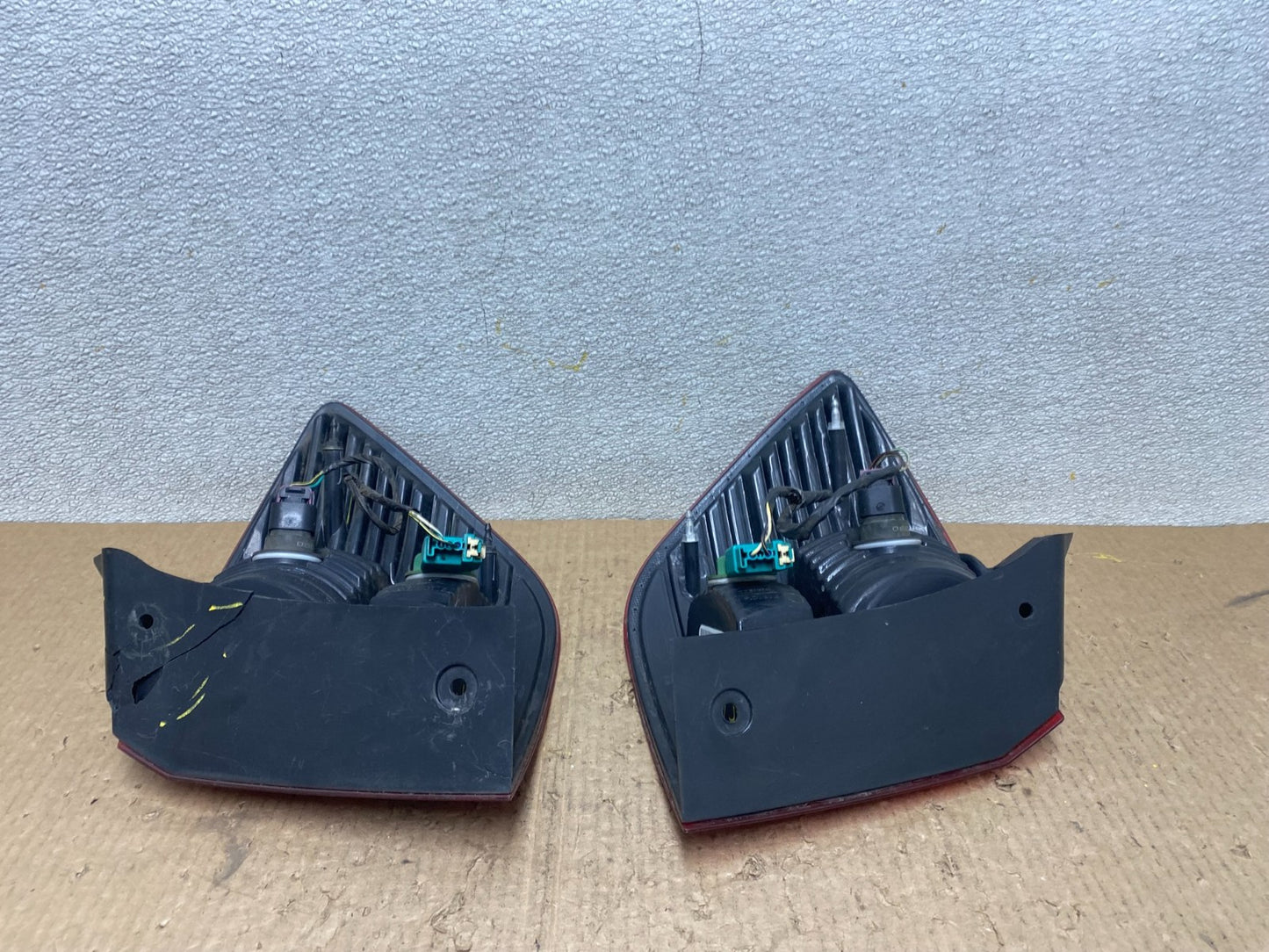 2009 2010 2011 Dodge Journey Left+Right Tail Lights Oem W5493 DW11