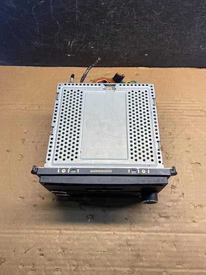 Ford 6 CD Radio Audio AM/FM Receiver AD9644 DG4