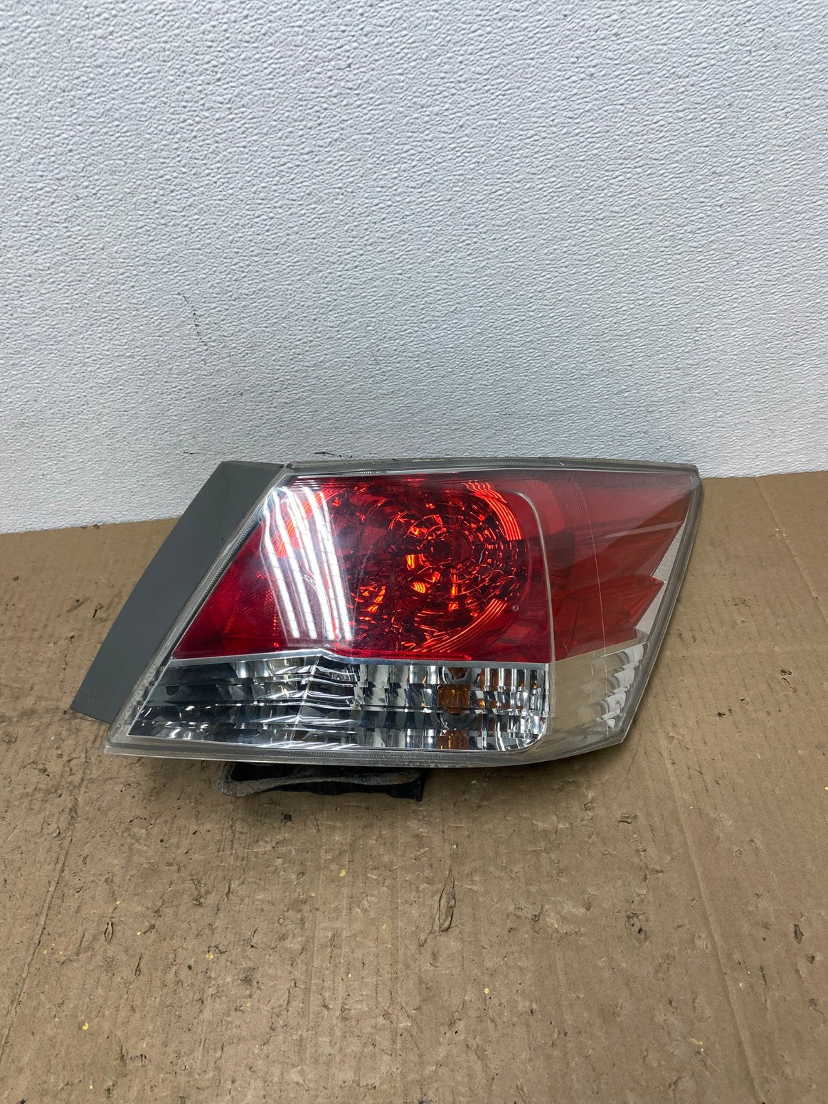 2008 to 2012 Honda Accord Sedan Tail light Right Passenger RH Side AC0166 LK0