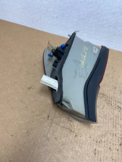 2004 2005 2006 BMW E53 X5 Left Driver Lh Side Tail Light Oem AC3134 DW6