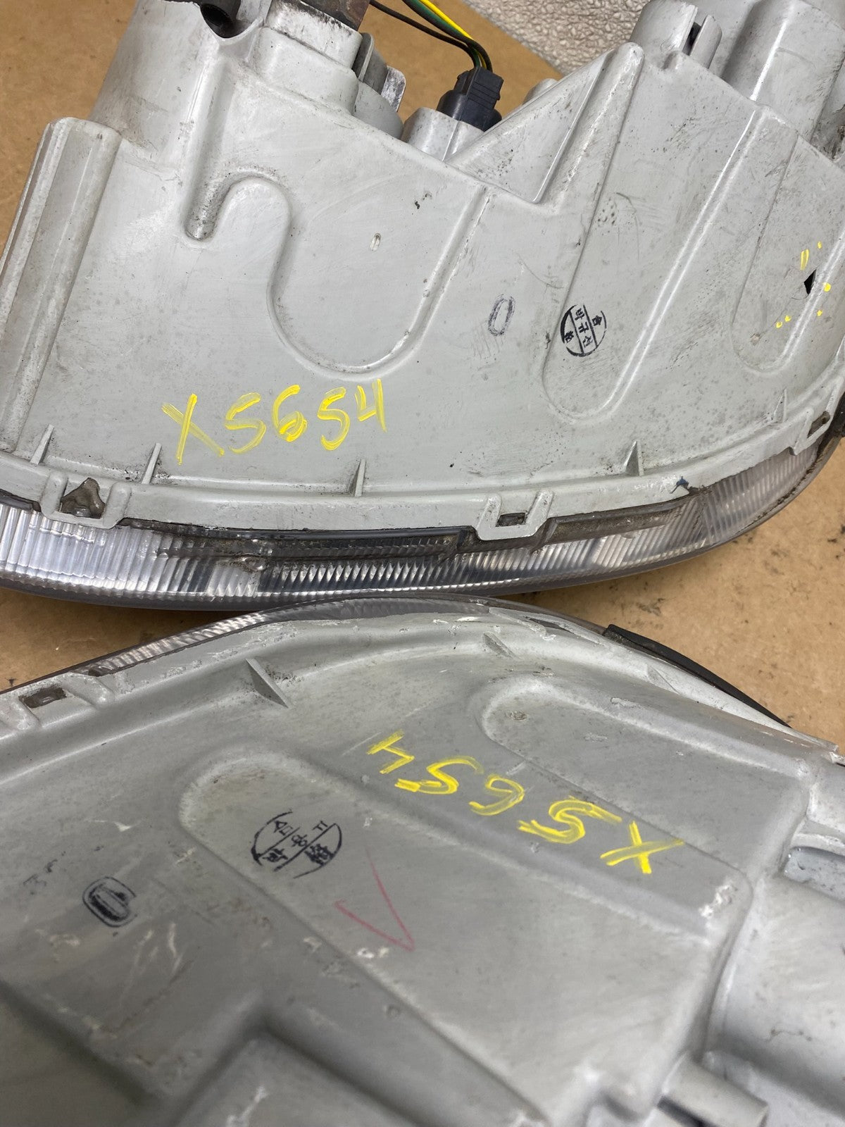 2002 - 2005 Hyundai Sonata Left+Right Headlights Halogen Oem X5654 DW14